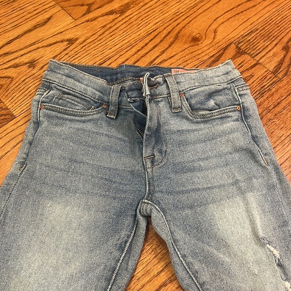 Blank NYC Girl’s The Mini Madison High Rise Crop Jeans Size 8 - Picture 3 of 7